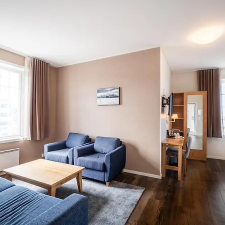 Bryggehotell - By Classic Norway 3* Finnøy