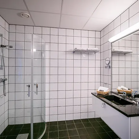 Hotell Bryggehotell - By Classic Norway Finnøy