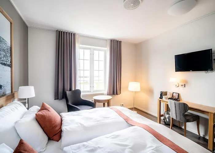 Bryggehotell - By Classic Norway מלון