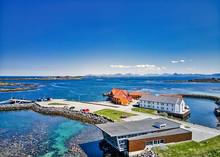 Bryggehotell - By Classic Norway 3* Finnøy
