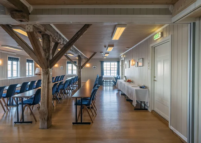 Bryggehotell - By Classic Norway מלון 3*